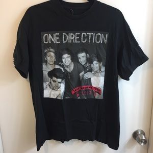 ONE DIRECTION 💫 1D Take Me Home Tour Tee